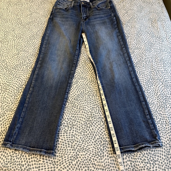 Risen | Classic Medium Wash Straight Leg Jeans - Picture 7 of 12